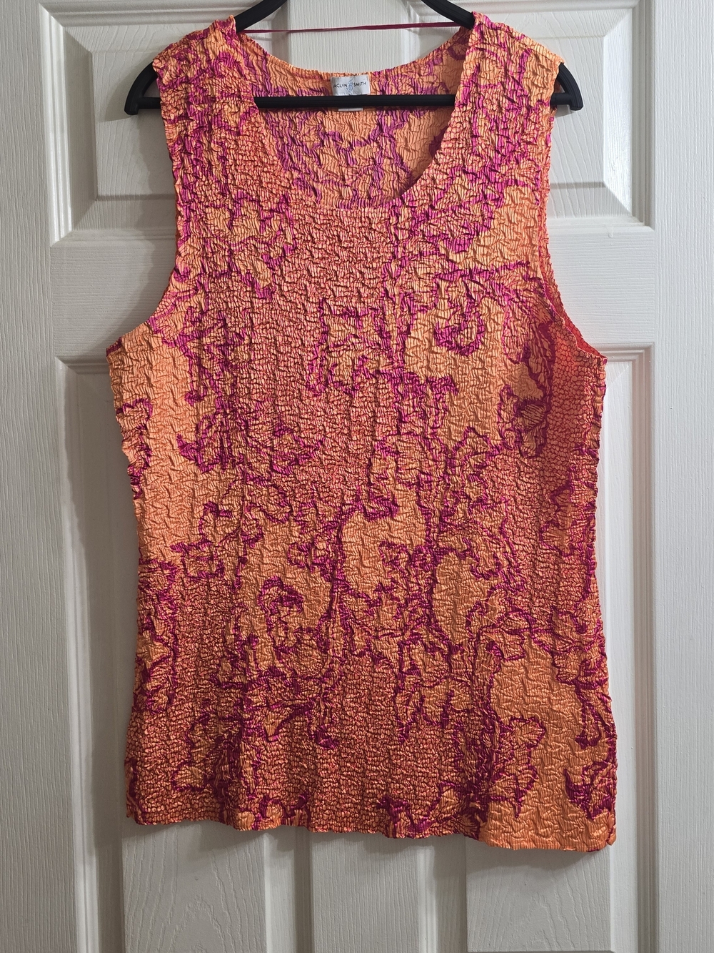 Jaclyn Smith Orange and Pink Crinkle Tank